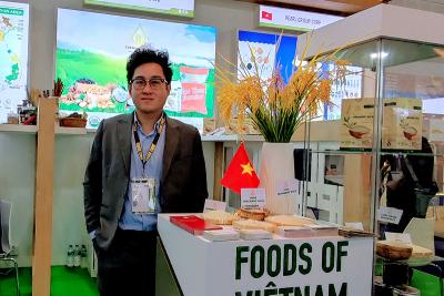 Tấn Vương tham dự Hội chợ Gulfood Dubai 2023