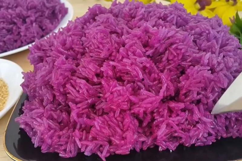 Cách đồ xôi không cần ngâm gạo mà vẫn dẻo, ngon